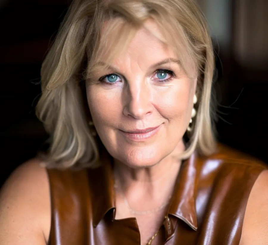 Julie Cochrane, Clinical Hypnotherapist and founder of Noma
